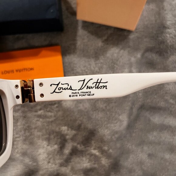 Louis Vuitton - White/Gold Millionaire Sunglasses - Picture 4 of 8